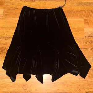 J.S Edward Vintage 90s Y2K Black Velvet Pull On Skirt Butterfly Hem A13